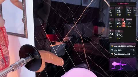 EVELIN online show from October 16, 2025, 12:17 pm