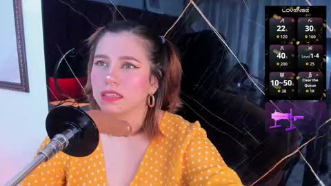 EVELIN online show from October 24, 2025, 12:34 pm