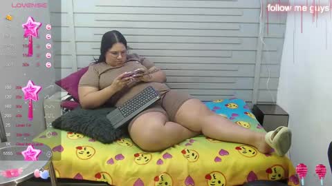 Snapshot of evelin_zaens chatting on February 9, 2025, 10:20 am evelin zaens online show from February 9, 2025, 10:20 am
