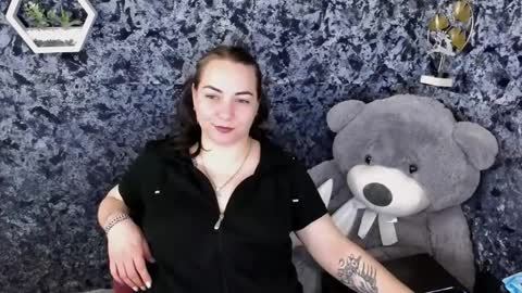 Lydia online show from March 3, 2026, 10:15 pm