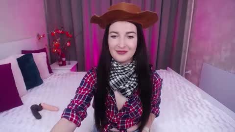 Evelin online show from November 7, 2025, 6:24 am