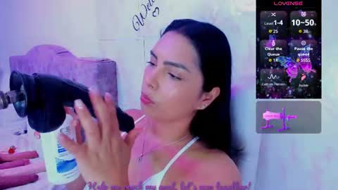 Snapshot of evelinn_belen chatting on June 19, 2026, 11:58 am Evelinn belen online show from June 19, 2026, 11:58 am