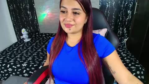 evelin 3 online show from October 30, 2025, 11:27 pm