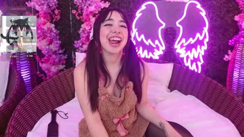 Snapshot of everly_grace chatting on October 22, 2025, 8:52 pm everly_grace online show from October 22, 2025, 8:52 pm