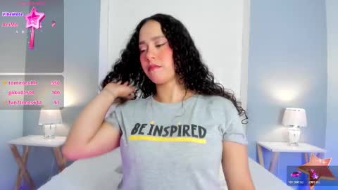 EVELYN online show from November 6, 2025, 5:08 am