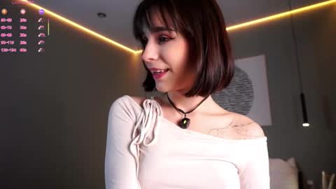 Snapshot of evervessi chatting on November 10, 2025, 4:33 am Anita online show from November 10, 2025, 4:33 am