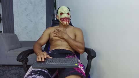 Snapshot of evessinn chatting on October 26, 2025, 10:36 pm luis online show from October 26, 2025, 10:36 pm