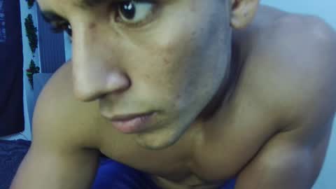 Snapshot of evessinn chatting on November 8, 2025, 9:02 pm luis online show from November 8, 2025, 9:02 pm