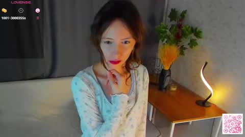 Naomi online show from October 19, 2025, 6:08 pm