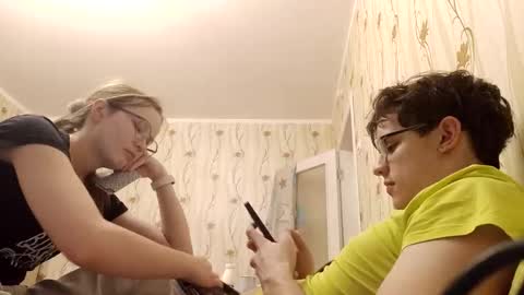 Evgeniy and Anna online show from February 10, 2026, 9:08 pm