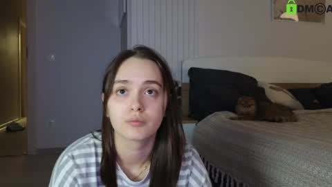 Snapshot of evi_woow chatting on March 4, 2025, 11:43 pm evi_woow online show from March 4, 2025, 11:43 pm