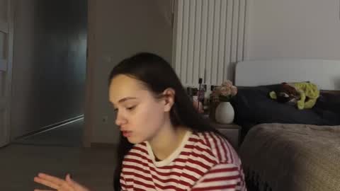 evi_woow online show from March 17, 2026, 8:45 pm