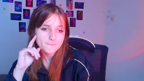 Evie online show from November 16, 2025, 6:13 pm