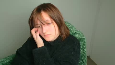 Evie online show from February 20, 2026, 12:38 pm