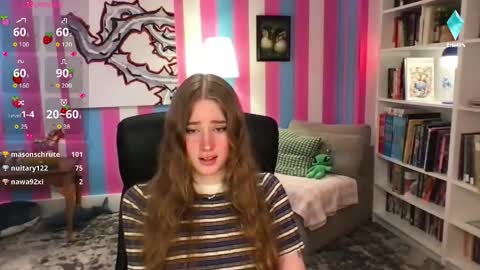 Evie3 online show from May 16, 2026, 8:07 pm