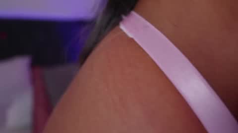 EvieeBliss online show from June 18, 2026, 12:42 pm