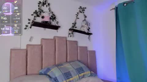 Snapshot of evieh1_ chatting on June 22, 2026, 1:08 pm Ivi Alejandra online show from June 22, 2026, 1:08 pm