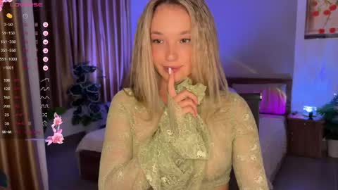evielina online show from May 28, 2026, 11:57 pm