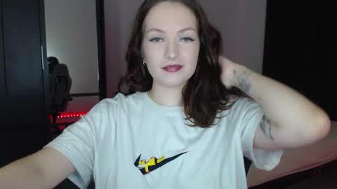 Snapshot of eviik chatting on November 4, 2025, 7:46 pm Lessie online show from November 4, 2025, 7:46 pm