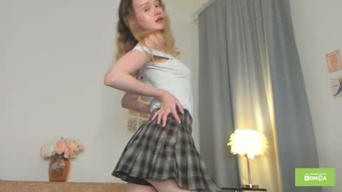 Eva online show from October 6, 2025, 8:50 pm