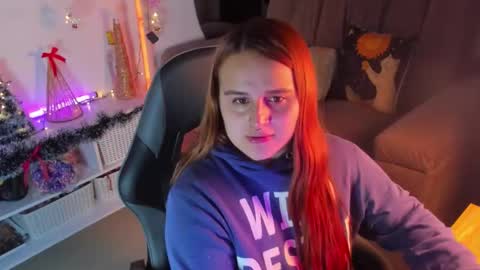 EVY online show from December 20, 2025, 3:46 am