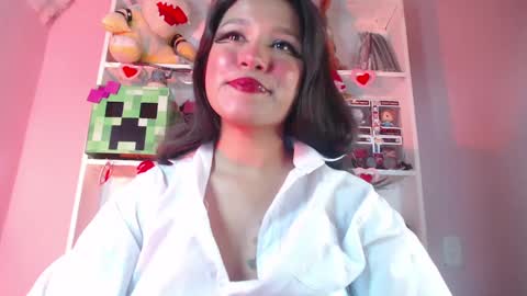 Snapshot of evybubbles_ chatting on February 11, 2025, 6:44 pm Im Evy online show from February 11, 2025, 6:44 pm