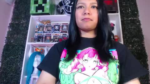 Snapshot of evybubbles_ chatting on June 4, 2026, 3:51 pm Im Evy online show from June 4, 2026, 3:51 pm