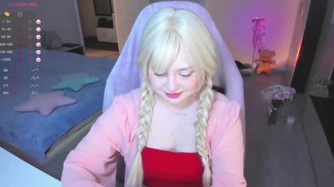 Snapshot of exhoneyangel chatting on January 28, 2025, 12:11 pm Amy online show from January 28, 2025, 12:11 pm