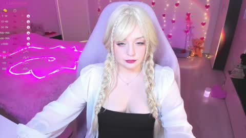 Snapshot of exhoneyangel chatting on February 10, 2025, 9:14 am Amy online show from February 10, 2025, 9:14 am