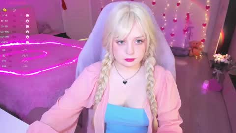 Snapshot of exhoneyangel chatting on February 26, 2025, 9:32 am Amy online show from February 26, 2025, 9:32 am