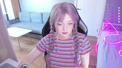 Snapshot of exhoneyangel chatting on September 30, 2025, 8:30 am Amy online show from September 30, 2025, 8:30 am