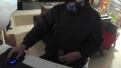 Gio online show from January 5, 2026, 9:29 pm