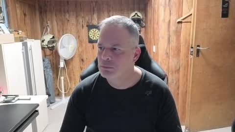 exibe1219 online show from December 25, 2024, 8:17 pm