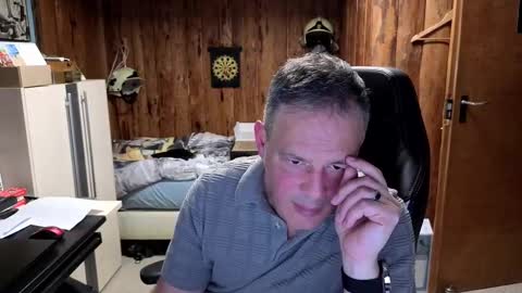 exibe1219 online show from February 21, 2025, 5:31 pm