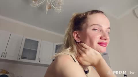 Snapshot of eximi chatting on February 26, 2026, 10:42 pm eximi online show from February 26, 2026, 10:42 pm