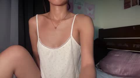 Snapshot of exoo_exoo_07 chatting on September 14, 2025, 3:05 am Angela online show from September 14, 2025, 3:05 am