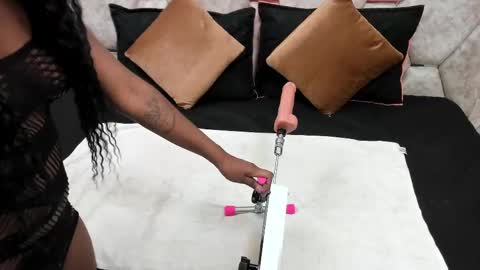 Alison online show from October 7, 2025, 12:46 pm