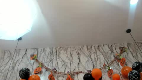 Alison online show from October 21, 2025, 7:03 pm