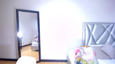 exotic_karmella online show from December 10, 2024, 9:00 pm