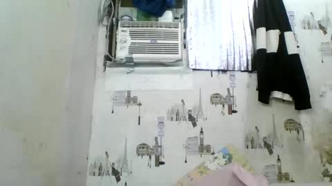 Jan online show from February 19, 2025, 11:36 pm