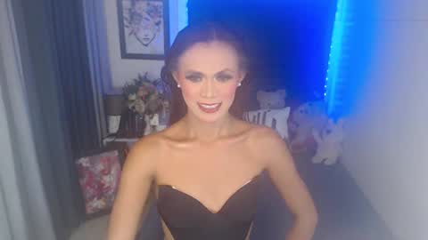 Snapshot of exotickatt chatting on December 9, 2024, 6:12 am KaT online show from December 9, 2024, 6:12 am