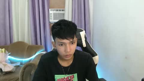 Snapshot of exotiic_jiann chatting on December 5, 2024, 2:42 am jiann online show from December 5, 2024, 2:42 am