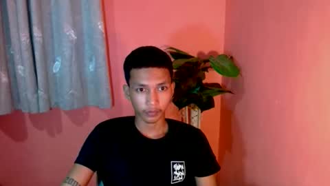 Snapshot of exotiic_jiann chatting on November 18, 2025, 3:27 pm jiann online show from November 18, 2025, 3:27 pm