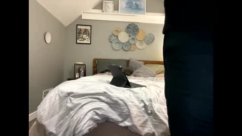 Explosivee andyy online show from November 18, 2025, 3:23 am