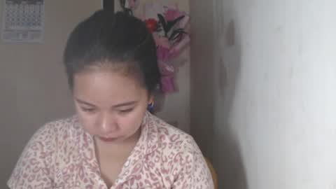 expnsivelj online show from May 18, 2026, 2:07 am