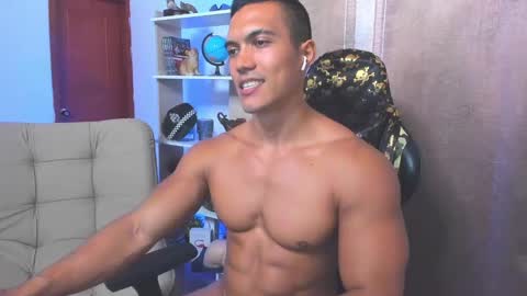 Snapshot of exquisite_gabe chatting on December 13, 2024, 6:16 pm GABRIEL online show from December 13, 2024, 6:16 pm