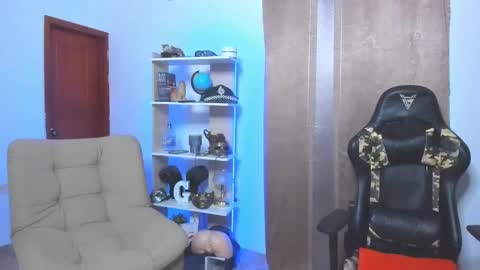 Snapshot of exquisite_gabe chatting on March 12, 2025, 2:09 am GABRIEL online show from March 12, 2025, 2:09 am