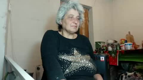 Snapshot of exquisitemature chatting on March 8, 2025, 5:33 pm ExquisiteMature online show from March 8, 2025, 5:33 pm
