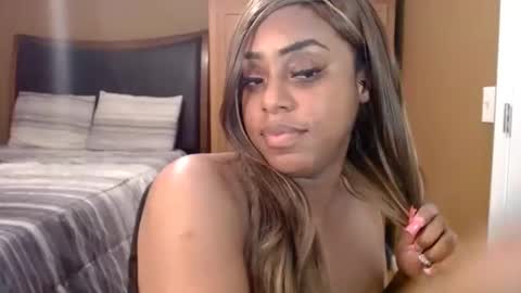 Snapshot of exstacybanks chatting on October 16, 2025, 3:18 am exstacybanks online show from October 16, 2025, 3:18 am