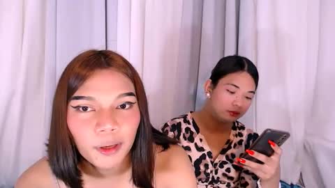 I DO EVERTHING U WANT BECAUSE IM EXTREME LIAN online show from February 4, 2026, 12:49 am
